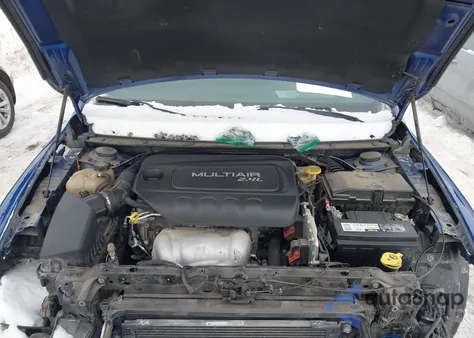 2015 Chrysler 200 S z USA, uszkodzony, nr VIN 1C3CCCBB6FN676375